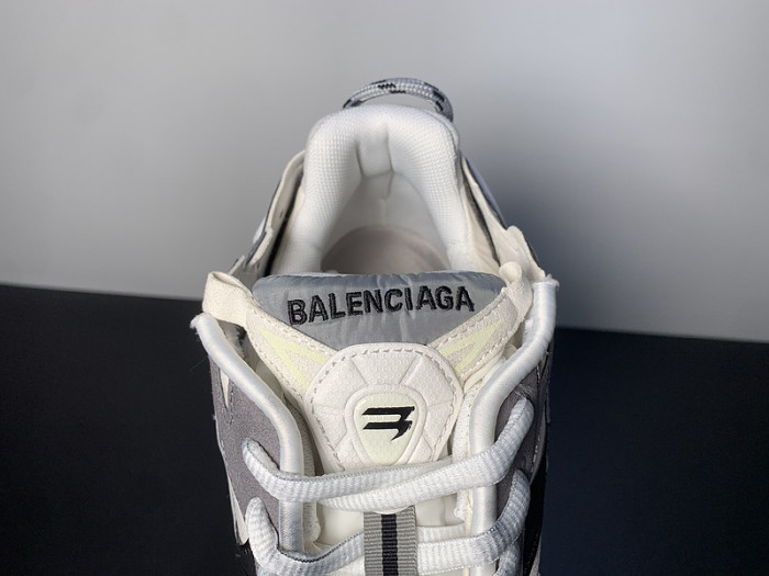BALCIA RUNNER SNEAKER