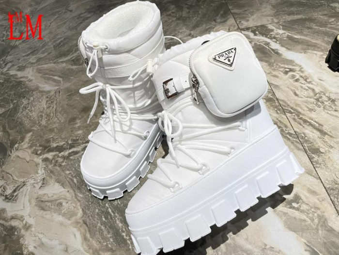 Pra*a boots