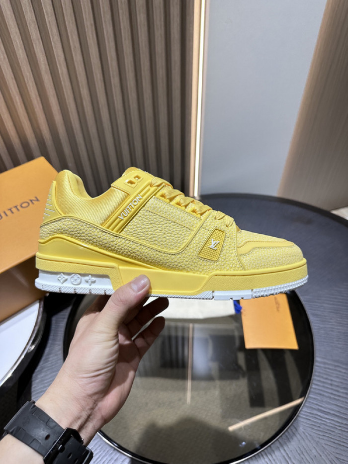 LUSV SNEAKERS