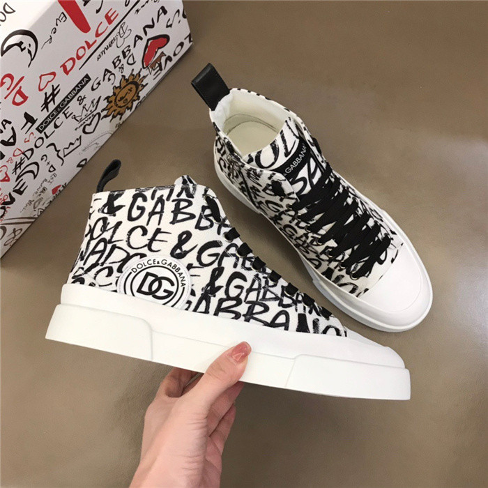 DG SNEAKER