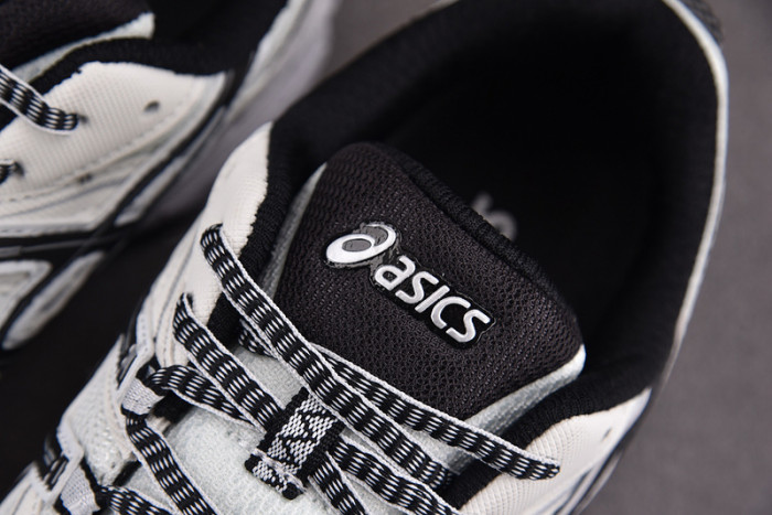 As*ic*s gel-kahana 8 white/black 1011b133-100